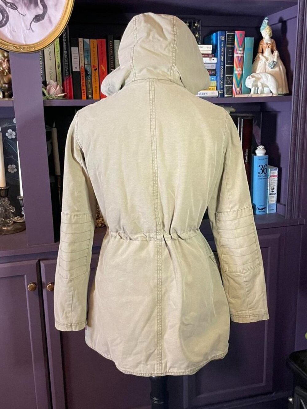 Levi's lightweight canvas jacket with lined hood - Picture 4 of 8